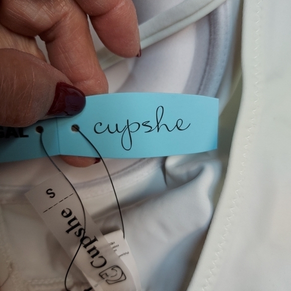 Cupshe NWT 1 Piece swimwear small double scalloped trim - Picture 2 of 14